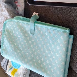 Pampers mat